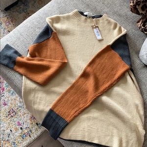 Color block mock neck sweater